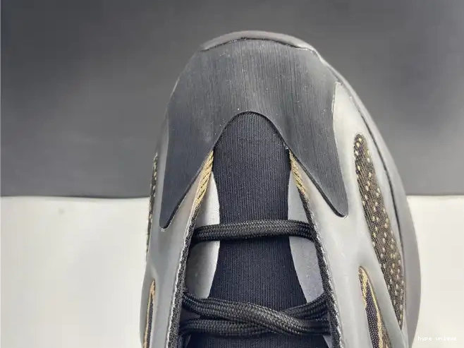 hype GY0189 V3 700 ADIDAS YEEZY 0506